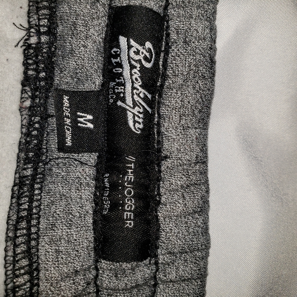 Brooklyn Cloth The Jogger Size Medium - Picture 3 of 4